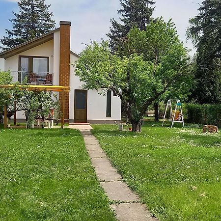 Ket Puli Vendeghaz Daire Bekescsaba Dış mekan fotoğraf